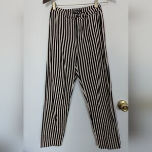 Amazing Brandy Melville Striped Black and Cream Cropped Pants (Booth Crop)